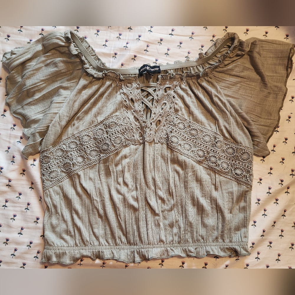Cropped top